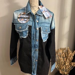 Beautiful Denim and black button down shirt size Large